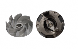 Met pompen met snij-inrichting voor grijs en zwart afvalwater uit gebouwen dat fecaliën bevat